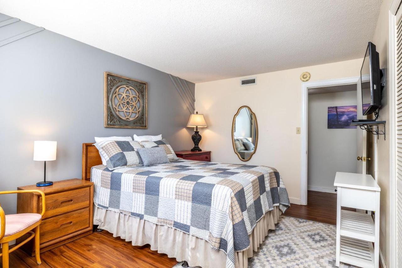 Wow Views!!-Mountain Escape-Outdoor Pool-Close To Downtown-Wifi-Cable-Private Balcony Gatlinburg Eksteriør bilde
